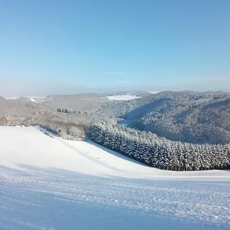 شقة Weitblick Mit Whirlpool Lasel