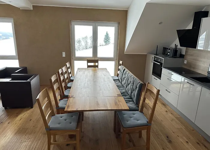 Weitblick Mit Whirlpool * Lasel